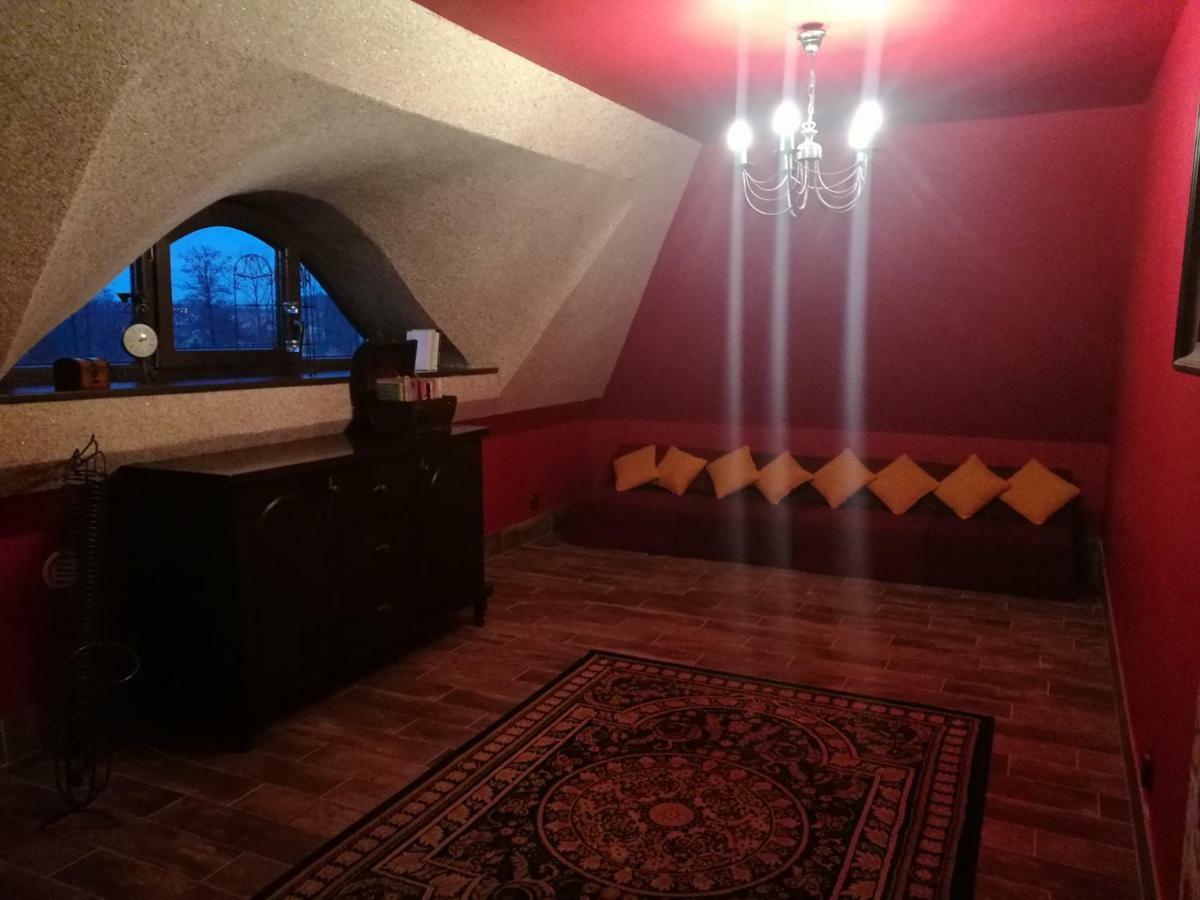 Chillout-House Villa Minsk Mazowiecki Bagian luar foto